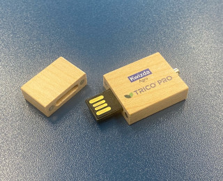 USB Stick aus Holz Kwizda Agro 1